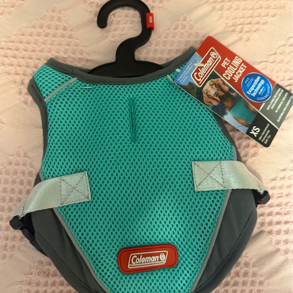 Coleman Turquoise and Gray Pet Cooling Vest XS